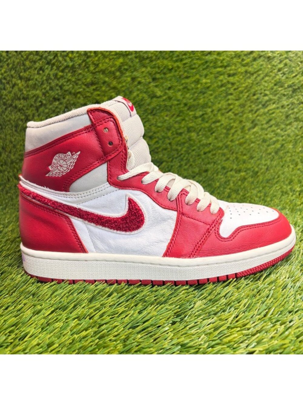 Nike Air Jordan 1 Retro High Womens Size 8 Red White Basketball Shoes Sneakers